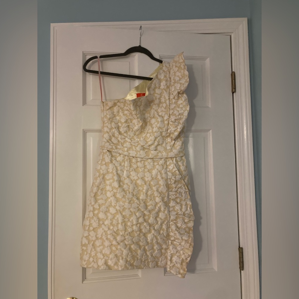 Monique Lhuillier floral jacquard dress